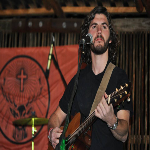 august oak tree performing
